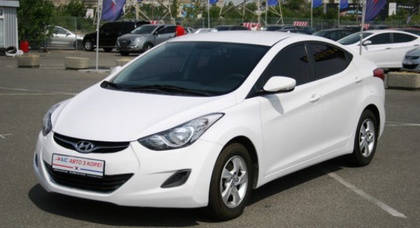 AIS Autotrade расширяет модельный ряд авто из Кореи – стартуют продажи Hyundai Elantra!