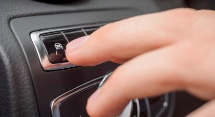 Компания Bosch посчитала, сколько в Европе автомобилей с системами помощи водителю, и как это помогает безопасности дорожного движения 