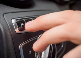 Компания Bosch посчитала, сколько в Европе автомобилей с системами помощи водителю, и как это помогает безопасности дорожного движения 