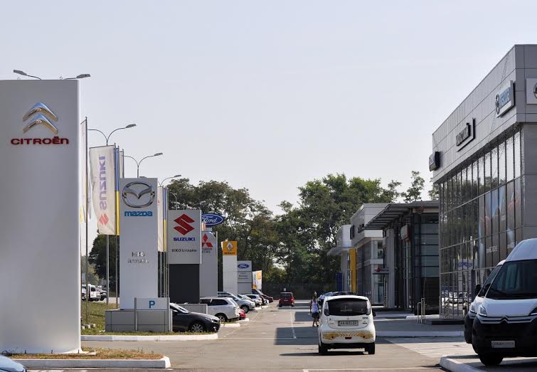«Автомобильный Мегаполис НИКО» приглашает на тест-драйв выходного дня в ТРЦ Aeromall