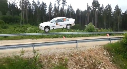 Ралли по-эстонски: шикарный «полет» на автомобиле (видео)