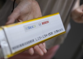 Bosch удвоит емкость литий-ионных аккумуляторов для электромобилей